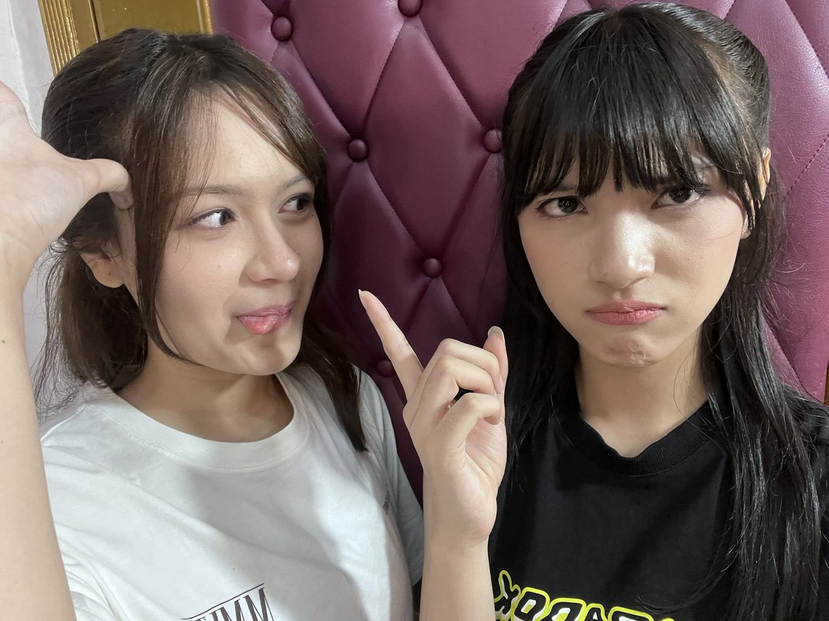 A_VirgiJKT48's tweet photo. ka nina aku sedih loh semoga ka nina makin bahagia yah @Nachia_JKT48 🤍💗 https://t.co/x32utPnG99