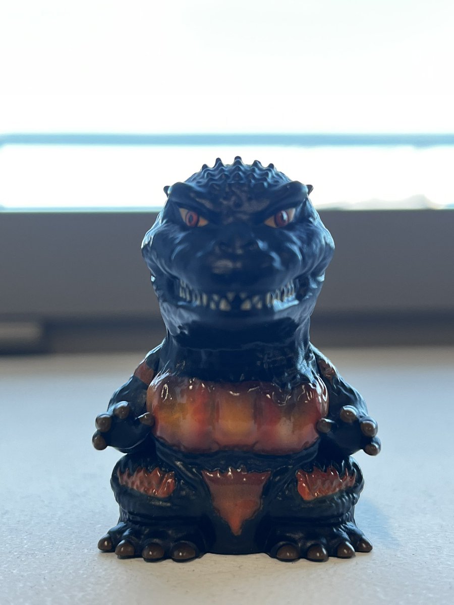 Fabfuzz's tweet photo. Rappel essentiel : #GodzillaMinusZero sort dans les cinémas français dans un mois tout pile (Et vous n’êtes pas prêt-e-s !) @alltheanime_fr https://t.co/FOoL2iN8kD