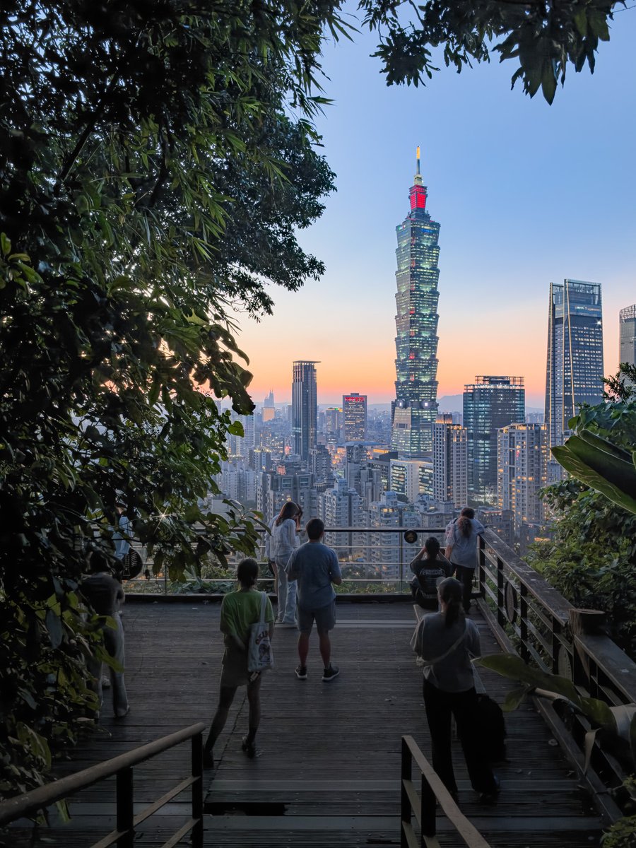 zanyama_'s tweet photo. Taipei 101

ถ่ายด้วย iPhone 18 Pro Max
#ShotoniPhone https://t.co/hepmag0gQm