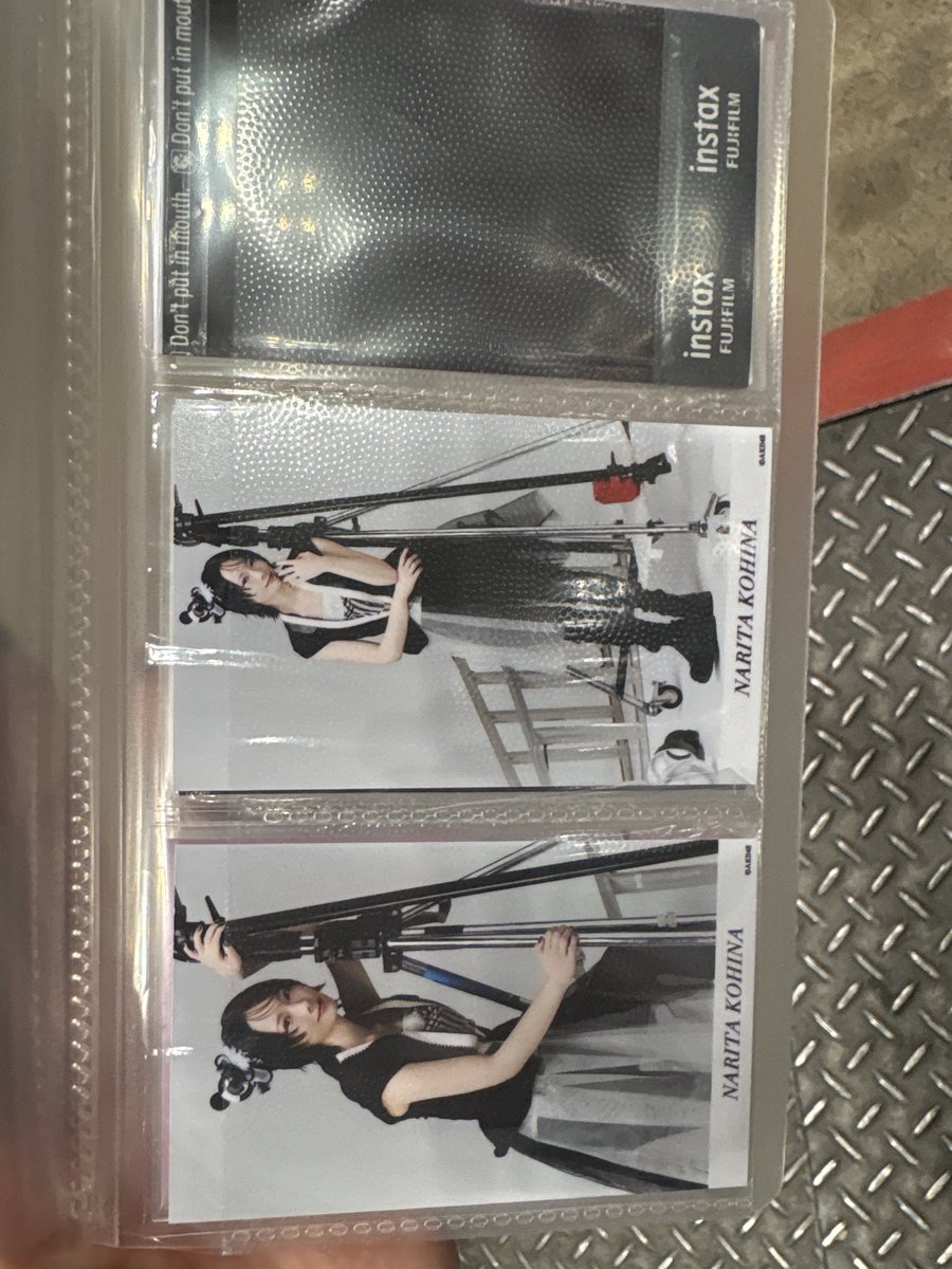 MAFU2wing's tweet photo. AKB48 伊勢丹新宿 TOKYO ISSUE   トレード トレ ハーフ生写真 PhotoEight

求　成田(画像以外のもの)

譲　画像のもの(新井、倉野尾)
他メン相談　八木、佐藤、小栗✖️

11月21日の2ショット会での取引をお願いします！

#AKB48 https://t.co/bG01uJYboE