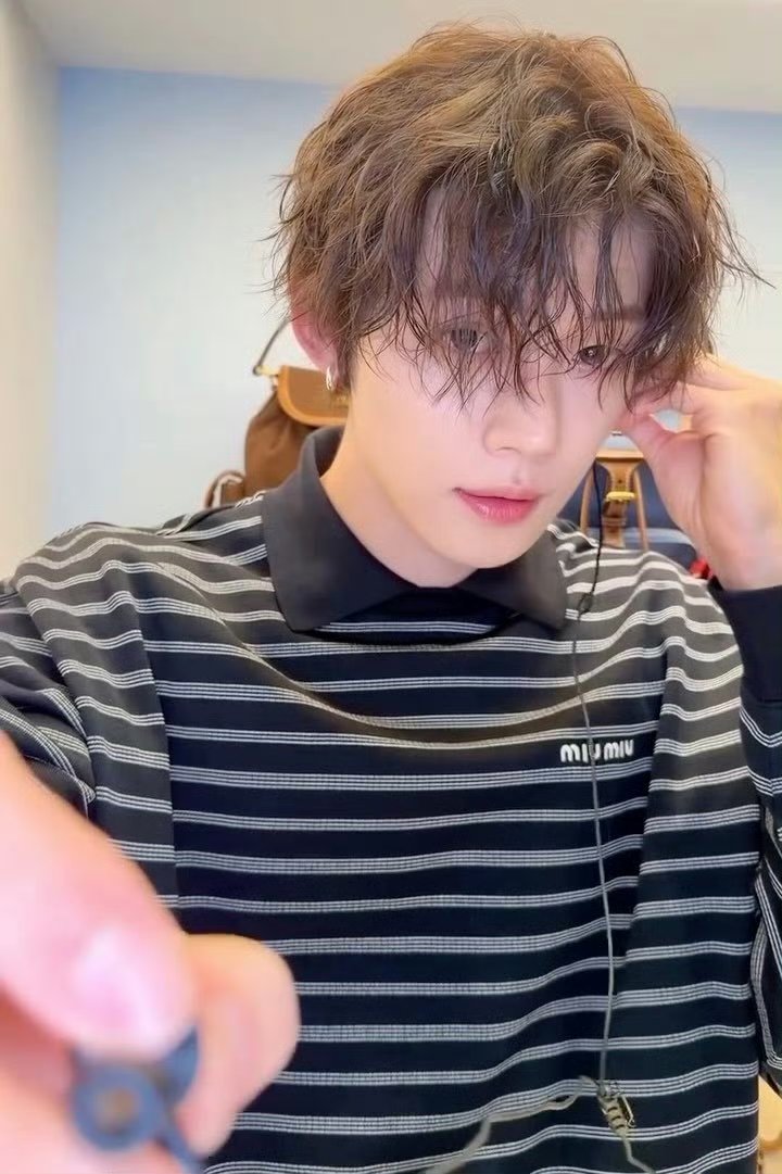 traceryavy's tweet photo. There is pure glowing beauty hidden within your lovely smile.

YEONJUN MIUMIU PRINCE #YEONJUNxMiuMiu #YEONJUN #MiuMiuSS27 @MIUMIUofficial https://t.co/S0YPMt5jj2