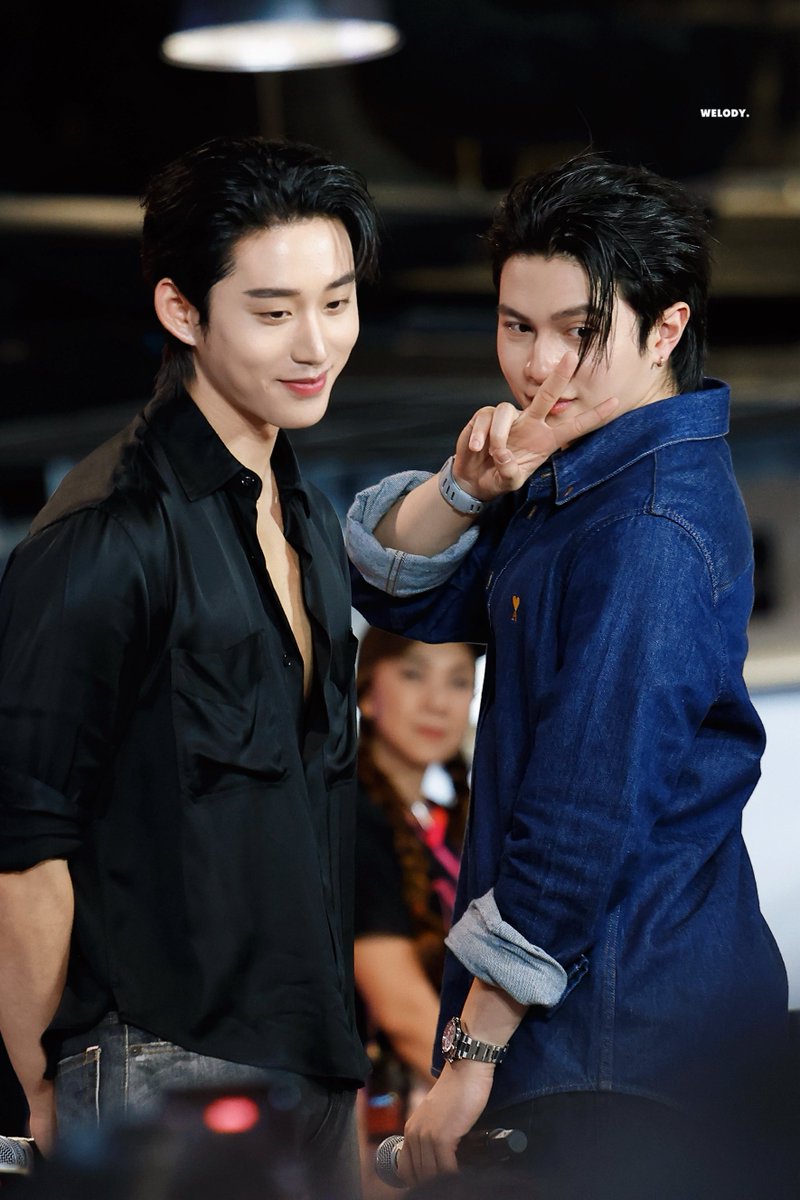 _welody's tweet photo. 261003 @Williamjkp1 @EstRvp 

📸💖

#YouManiacSeriesEP6 
#WilliamEst #วิลเลี่ยมเอส https://t.co/80hrubaCWn