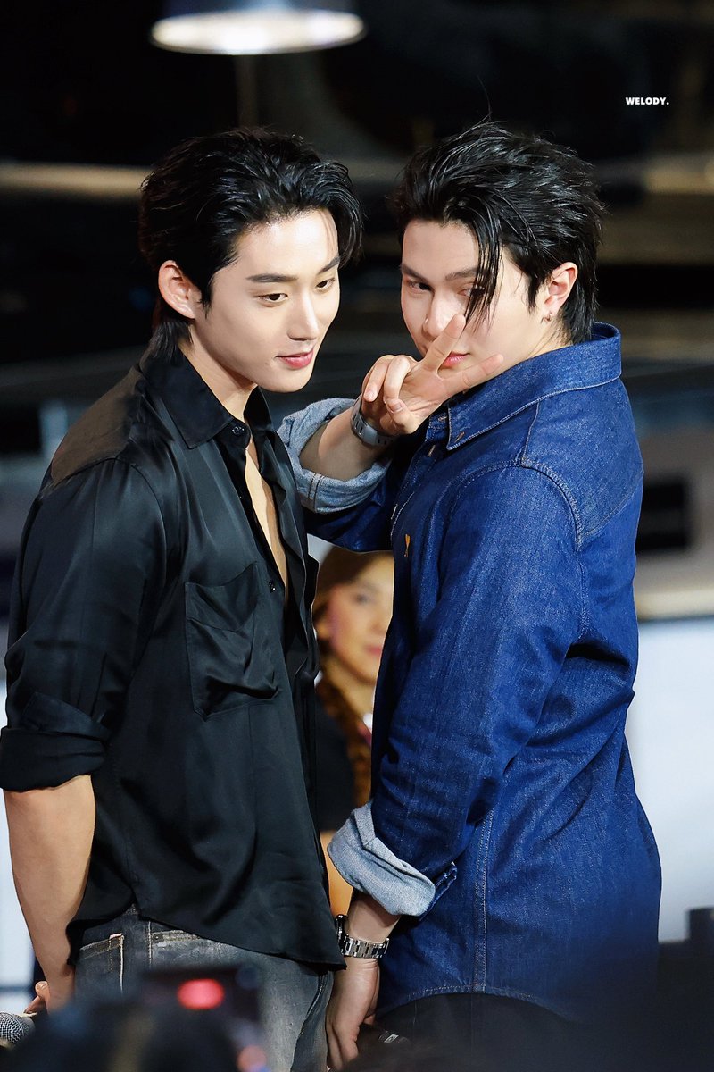 _welody's tweet photo. 261003 @Williamjkp1 @EstRvp 

📸💖

#YouManiacSeriesEP6 
#WilliamEst #วิลเลี่ยมเอส https://t.co/80hrubaCWn