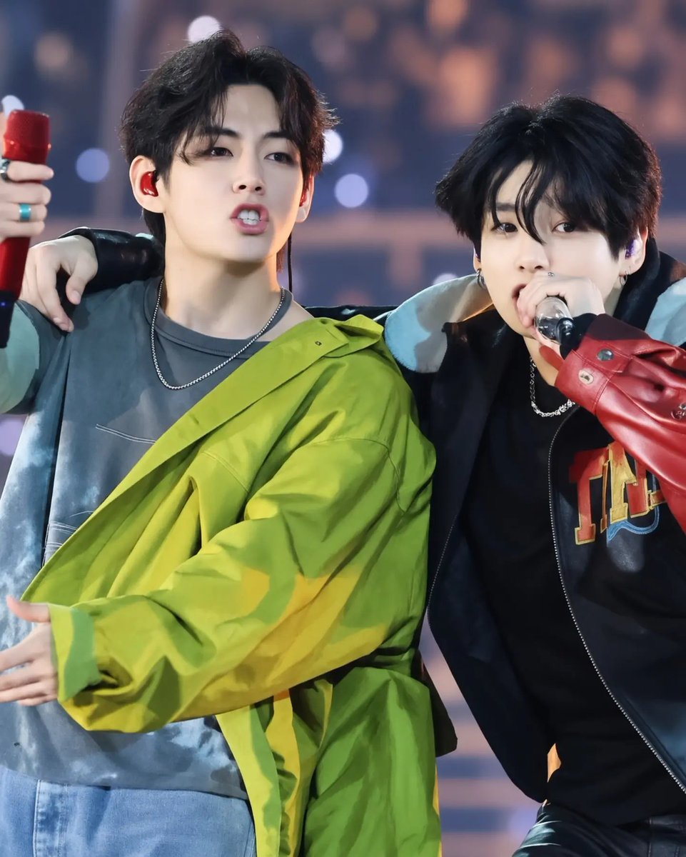 Jungkoo_gukkk97's tweet photo. 자기 ~ https://t.co/dEkLvj1flg
