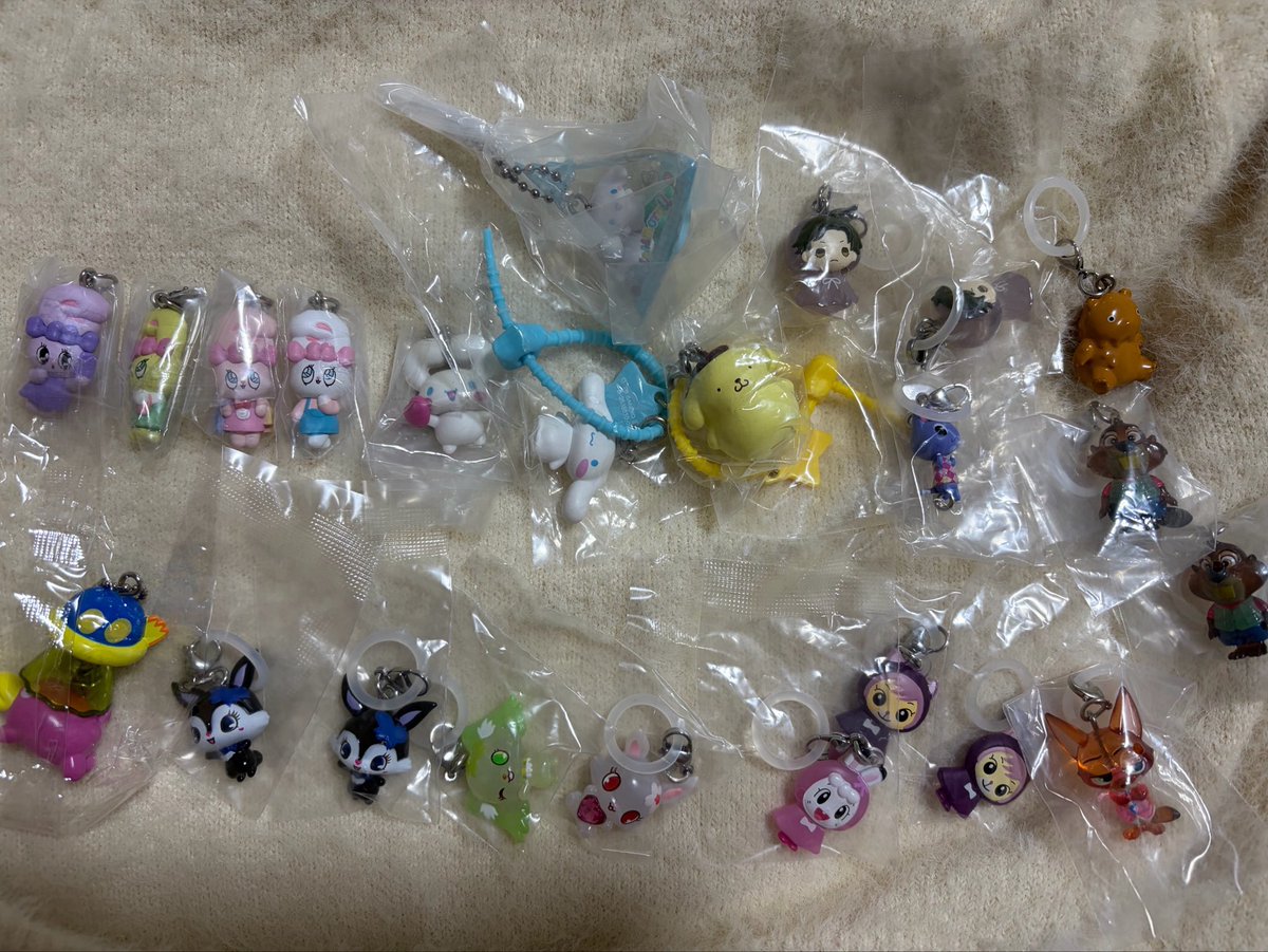 _omochichama's tweet photo. めじるしアクセサリー ガチャガチャ 交換
サンリオ ジュエルペット ズートピア どうぶつの森 イナズマイレブン 斉木楠雄

【譲】画像1 2

【求】画像3 その他未所持めじるし

郵送希望
定価+送料でお譲りも検討
種類によって当方の比率違い可能
お心当たりのある方お気軽にお声掛けください https://t.co/oCXIwTkPOl