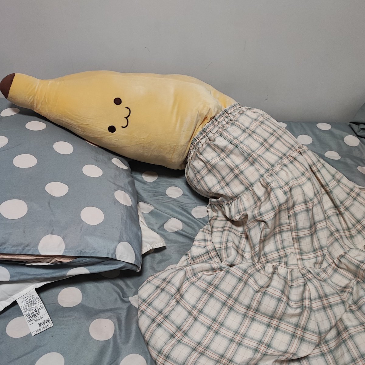 xnekorux's tweet photo. ずいぶんと艶めかしいバナナだこと……(///) https://t.co/Xdl2G0sRSD