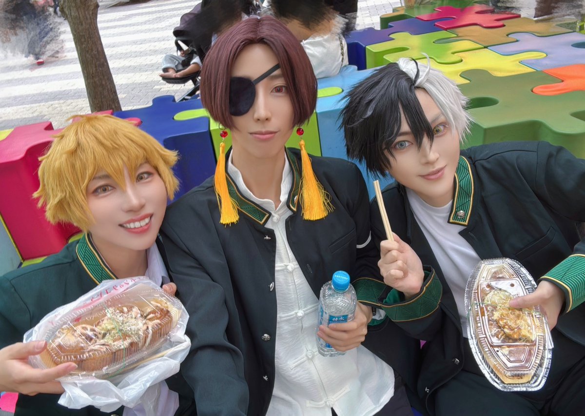 sakurasunao_wb's tweet photo. すにさでTDC行ってきました✨
楡井くんだったよ📝

ウィンブレで、てでし行きたかったので嬉しかった〜💕
すにさでたこ焼き食べたりクレープ食べたり遊園地の食🍴満喫してきました😋
ウィンブレレイヤーさんと交流も出来て嬉しかったです🫶 https://t.co/cjPDNKlnl8