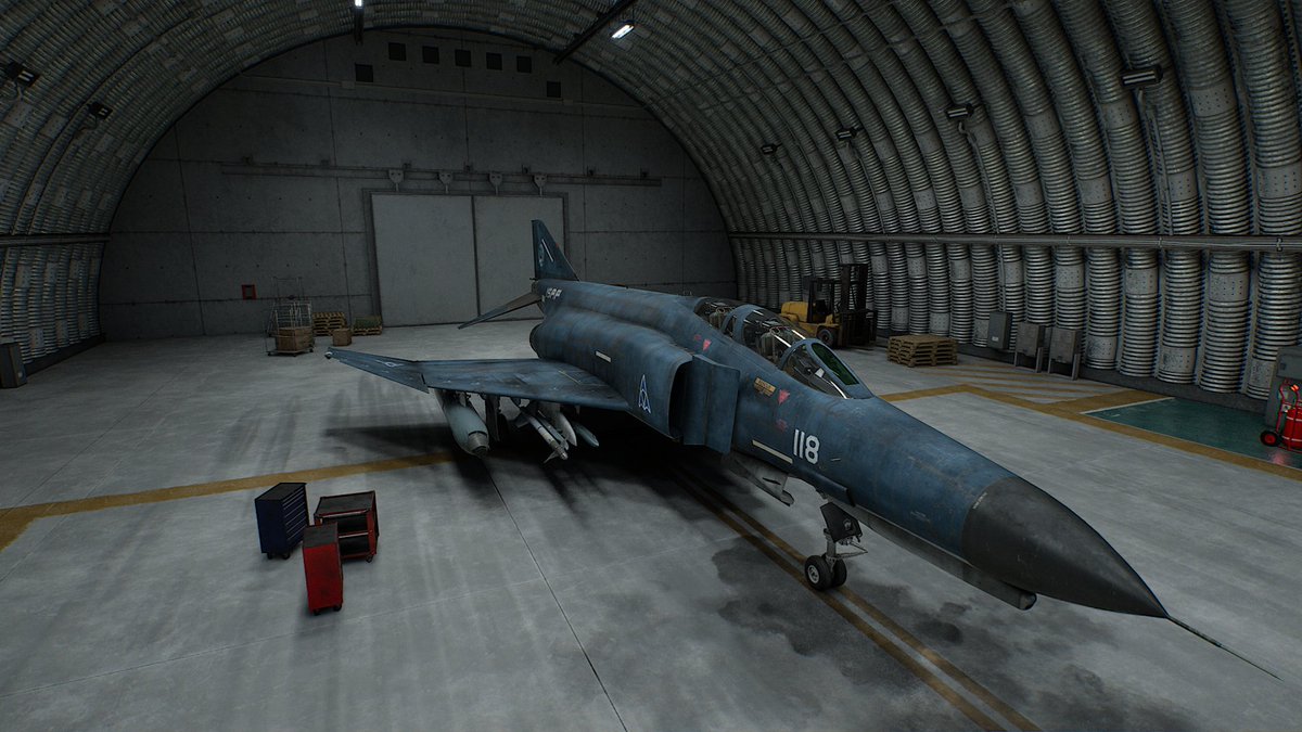 Turbofurby's tweet photo. There's an alternate timeline where Mobius One drags his 25 year old Phantom out of some storage facility to fight the Sotoans. https://t.co/CMLX8OIfOY