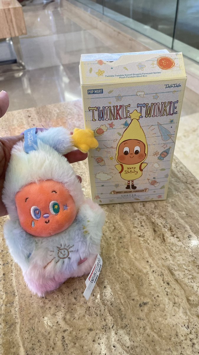 nayaniyinuyu's tweet photo. WTT (Want to Trade)  
Twinkle Twinkle Sweet Dreams Forecast

baru bukaa banget, baru beli di popmart. mau tuker ke yang aku lingkerinn hehe https://t.co/hwDVmrudhn