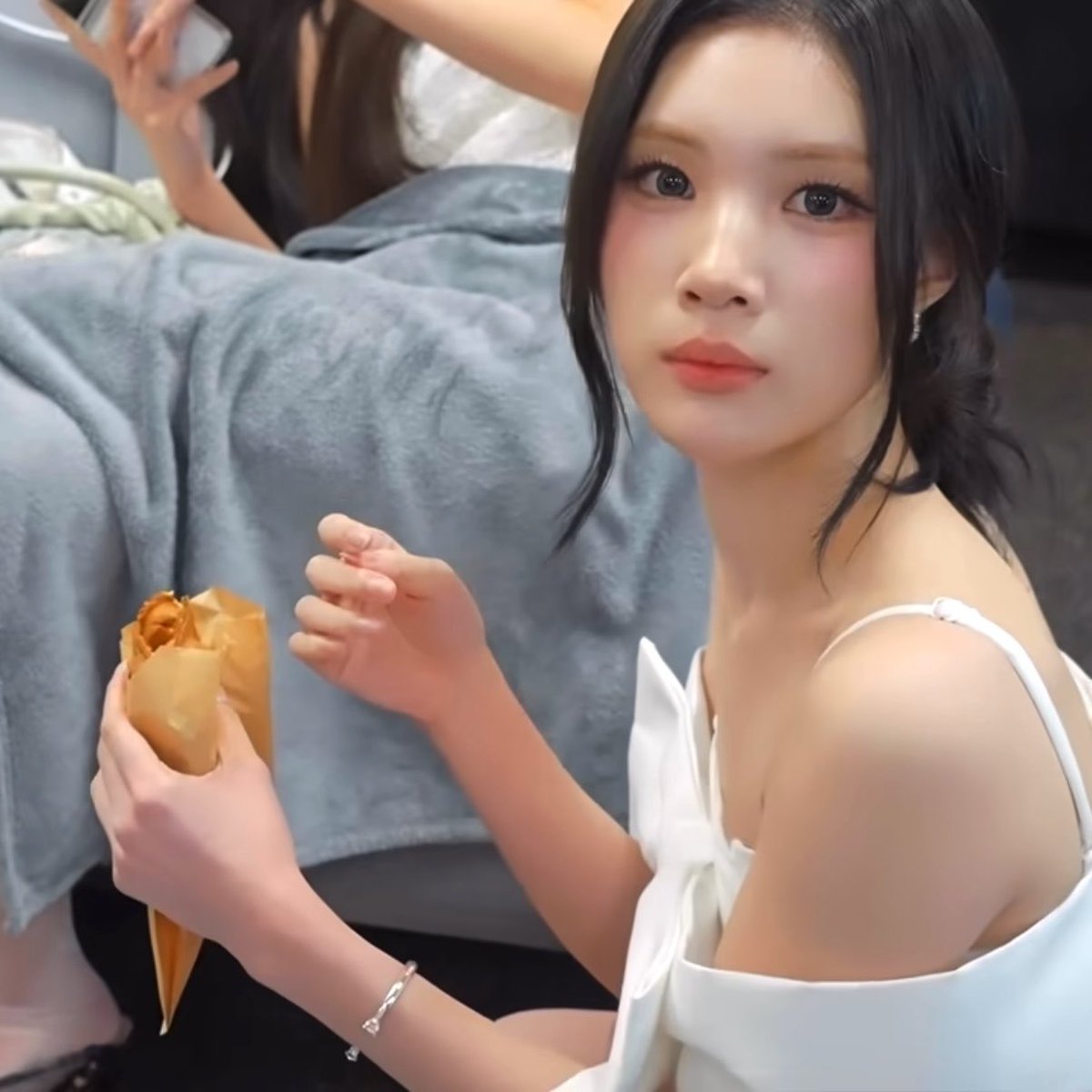 [caption-failed: image unfetchable or no caption]