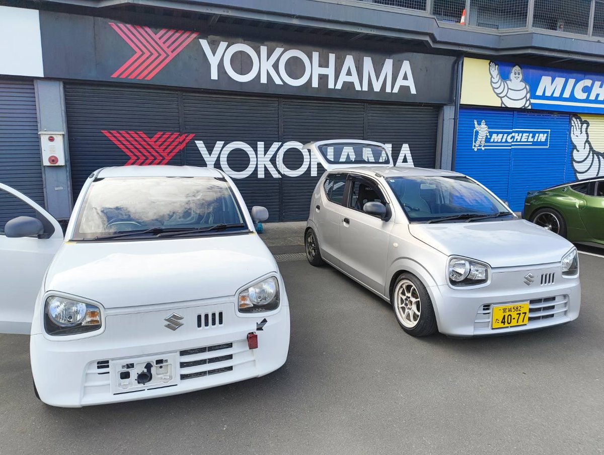 koiwafarm's tweet photo. 660、初めての3クラス
タイムは練習で５８秒台
５７秒にと思ったがダメダメでした
36とばっか走ってるから違う車と走れて楽しかった
タイムは出てないけど水温は85度で安定
あんなに踏んだのにローテンプサーモとダクトのおかげです。
ケイズファクトリー社長やサポートや応援のお陰で頑張れました。 https://t.co/p8VzexZXV9