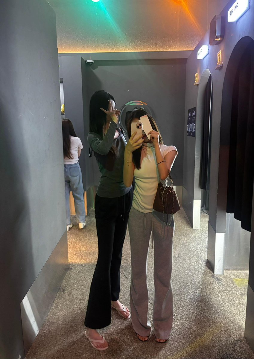 ar_prr's tweet photo. 여2이랑 ㅆ���썸 할사람 노쇼 안할사람만 제발.. https://t.co/Ot1AmlVp1E