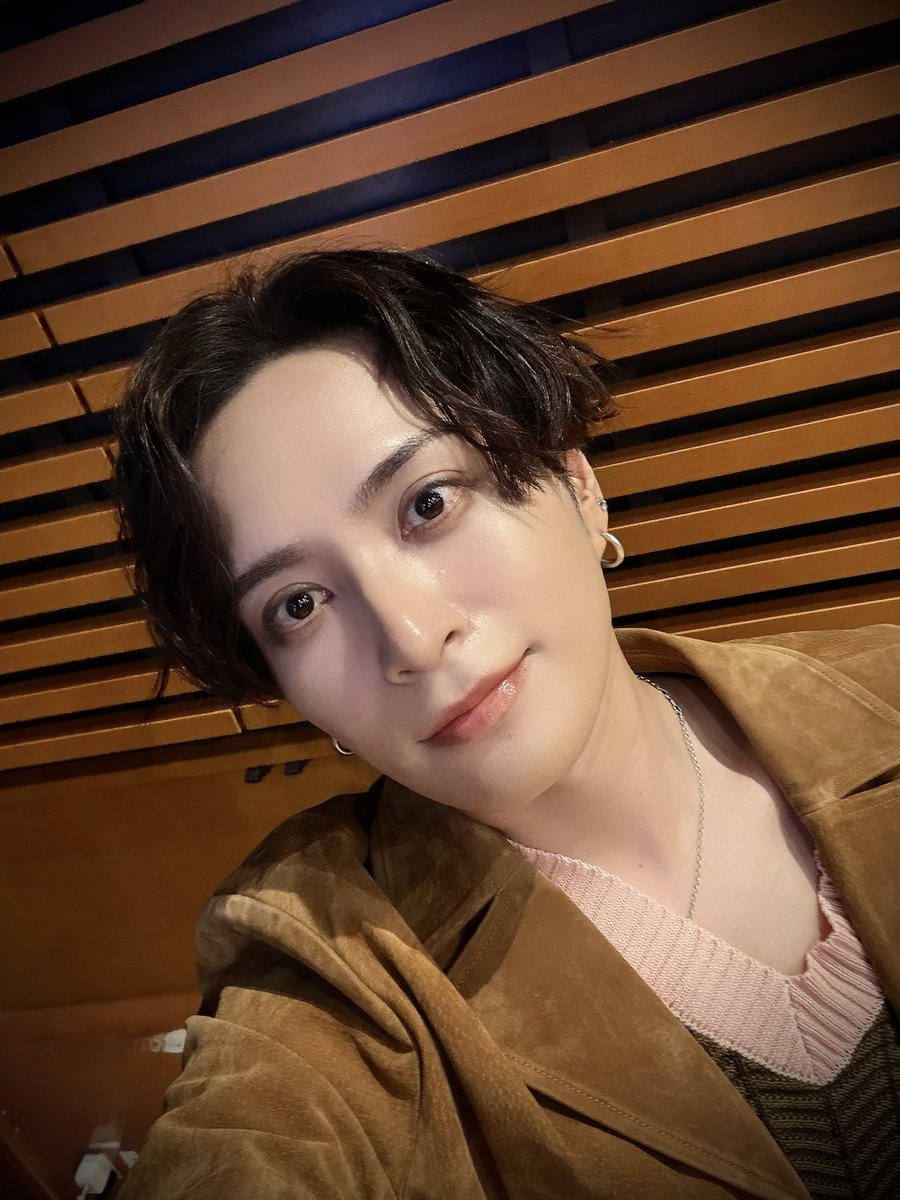 yusukeyata's tweet photo. 矢田悠祐 Birthday Event
ご来場誠にありがとうございました！！
楽しんでいただけていたら幸いです。
35歳は皆さんのおかげで新しい景色を沢山見ることが出来ました🥺
36歳まであとちょっと！
勢いつけてスタートダッシュきれそうです！！！ https://t.co/uHVRePXx4L