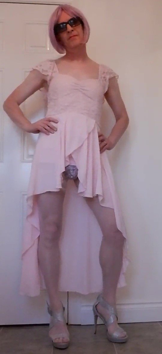 cd_jezzi's tweet photo. I can be your princess or your fuck-toy (but preferably both!) 🩷😇💋 https://t.co/J1G4KuToQQ