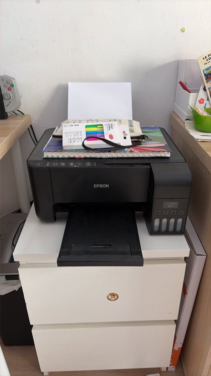 JONA9BCN's tweet photo. @Arvek90 @wakkapoficial @amazon Yo uso una EPSON que tampoco es nada del otro mundo. Aquí lo importante es el papel. Como uses papel normal te queda horrible. https://t.co/9lQ708AJXm
