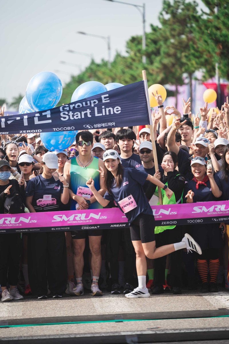 KwonYuriMY's tweet photo. 261003 | YURI for #SMrun26 🏃🏻‍♀️
📸 oursymbol
#SMTOWNRUNCLUB26 #SMrun
#권유리 #KWONYURI #소녀시대유리 https://t.co/j45ZYM1iJF