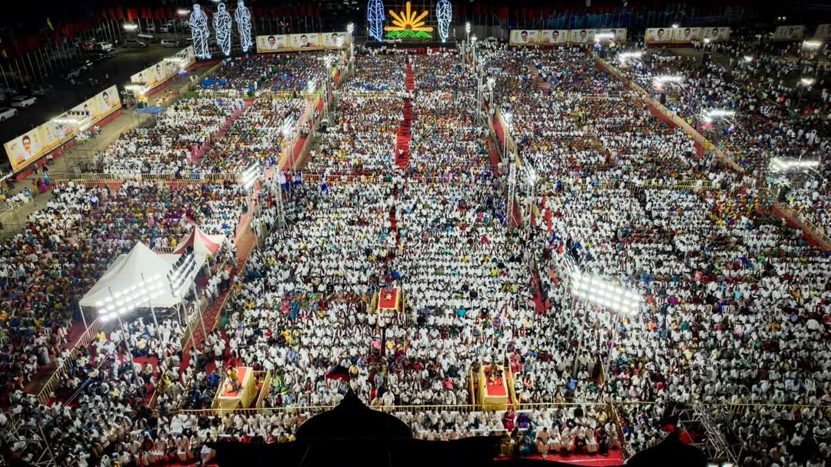 idream_murthy's tweet photo. திராவிட முன்னேற்றக் கழகத்தின் தலைவர் மாண்புமிகு தளபதியார் அவர்கள்,

மதுராந்தகம் 
சட்டமன்றத் தொகுதியில் நடைபெறவிருக்கும் இடைத்தேர்தலை முன்னிட்டு, 

மதசார்பற்ற முற்போக்கு கூட்டணியின் திராவிட முன்னேற்றக் கழகத்தின் வெற்றி வேட்பாளர் வழக்கறிஞர் இ.பரந்தாமன் அவர்களை ஆதரித்து மேற்கொண்ட பரப்புரையில்,

மாவட்ட, பகுதி, வட்ட, கழக நிர்வாகிகளுடன் கலந்து கொண்ட போது...

#DMK
#தி��ுக