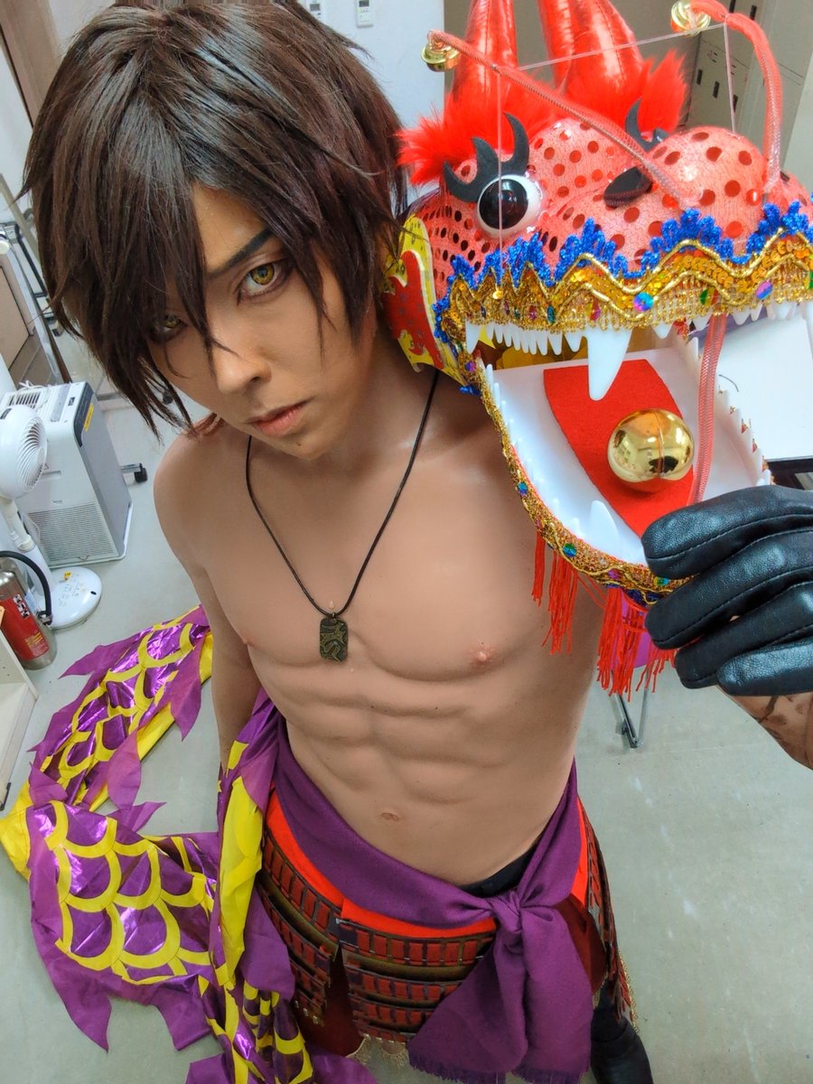 ch1h1r0_ah2fh2's tweet photo. #どろステ ありがとうございました‼️

初演の広光兄弟の物語をもっと詳しく深くコスパフォに活かしてみましたがお楽しみ頂けましたか❓

是非パフォーマンスの感想や写真・動画(チッケム等)があればDMにてお送り下さい🐉🐱

ご挨拶に参ります😊✨

初演はコチラから⬇
https://t.co/t4dXBStPmK https://t.co/eM5Afshz5a