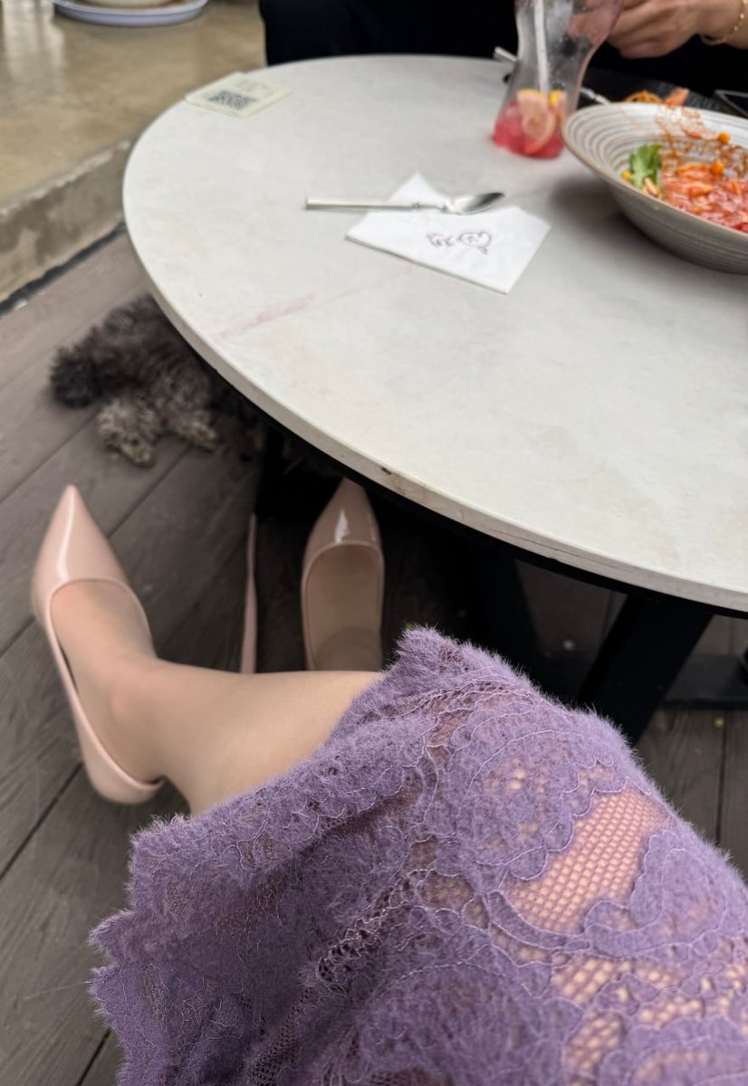Norlelah14's tweet photo. 今日新的穿搭，都说紫色的会比较有韵味，大家觉得怎么样呢？ https://t.co/GmGpXHv5YG