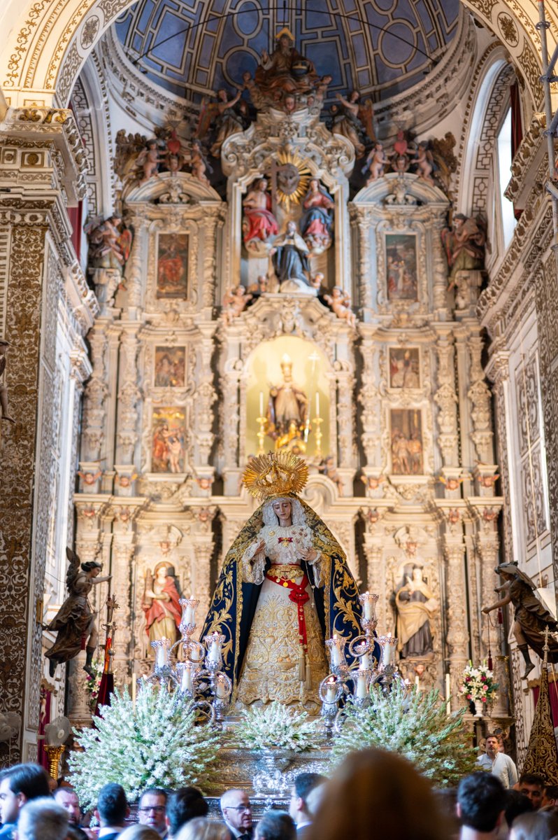 HdadPanaderos's tweet photo. 425 ANIVERSARIO | Galería del traslado de ida al Convento de San Leandro, con motivo del Rosario Extraordinario con María Santísima de Regla Coronada 

📷 Emilio J. Díaz, Manuel Fernández y Luís Felipe https://t.co/9npHo7WFAI