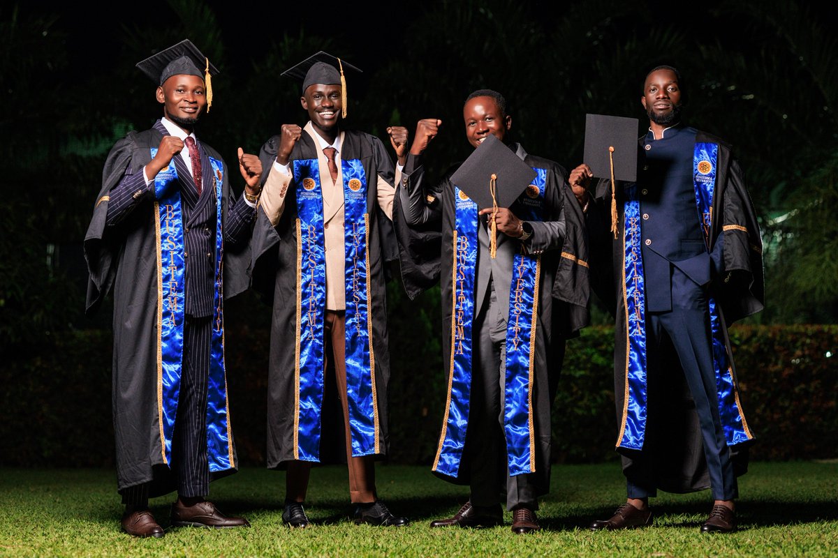 robertpitua's tweet photo. Bsc. of science in computer engineering bagged from Busitema University. Congratulations to myself 😊. https://t.co/fVwKIZvEL4