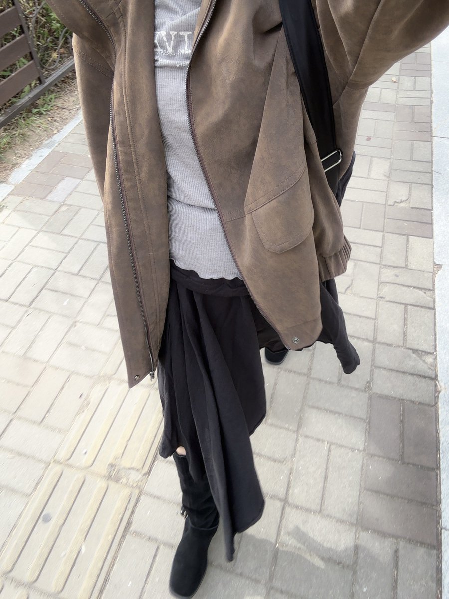 ejoon___ tweet picture