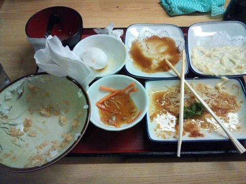 snsnokyoufu's tweet photo. 女さん「こういう食べ方する人とは仲良くできない！」に共感の嵐ｗｗｗｗ

これは男でも無理だわ... https://t.co/tOFswJ3lMn
