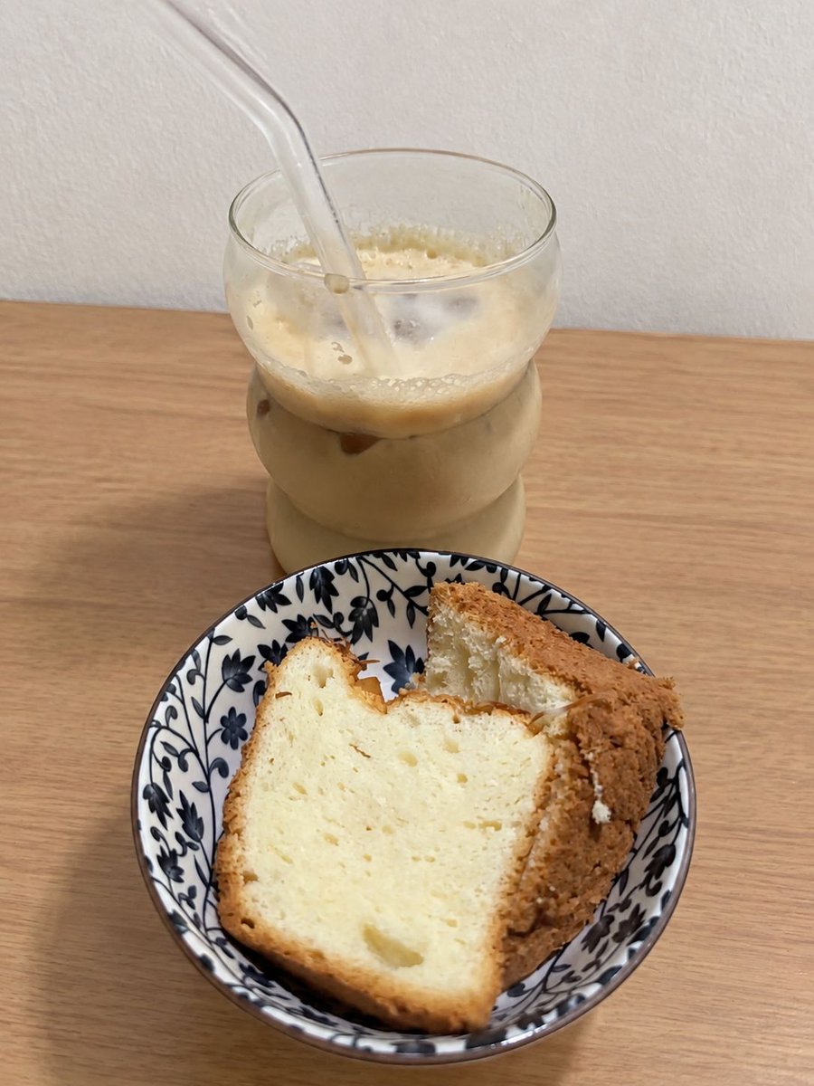 TanyarlBase's tweet photo. 💚 pap makanan terakhir di galeri mu itu dong 🤤 https://t.co/edlpAzvkfR