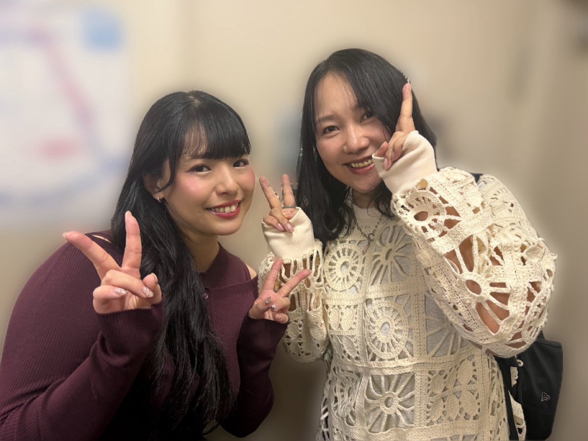 usatoko_white's tweet photo. 都ちゃんが出演してるミュージカルの千秋楽拝見してきました✨
感動しました～😭
ストーリーが量子力学的で、さらに親子間の思い込みを扱う心理学な側面もあって、個人的にめちゃくちゃ面白かったです✨
そして、都ちゃんの声がとっても綺麗でそれも感動でした😍💕 https://t.co/bSOZ80YT82