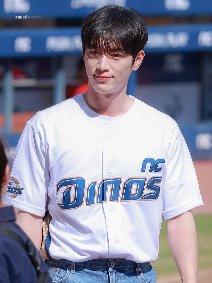 onwooju_7's tweet photo. 해상도 수준 #서강준 https://t.co/eU0Wi3x3B9