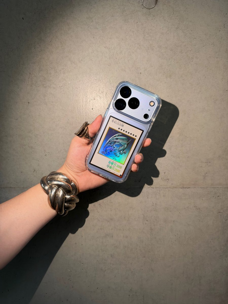 lotta_mmmu's tweet photo. iPhone18 ProのブルーアイズカラーにMANGA-STYLE

これがやりたくて6BOX剥いた
美しい… https://t.co/vnvOYkJArW