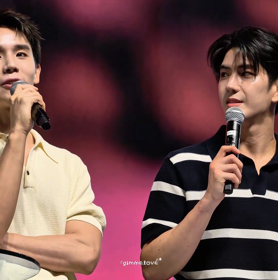 pcybae7's tweet photo. I love how jimmy always manages to be the reason behind sea’s pretty wide smile🥹☹️ 
#GMMTVFANIVAL2026HappyFamilyxJS https://t.co/wnmsemUEGZ