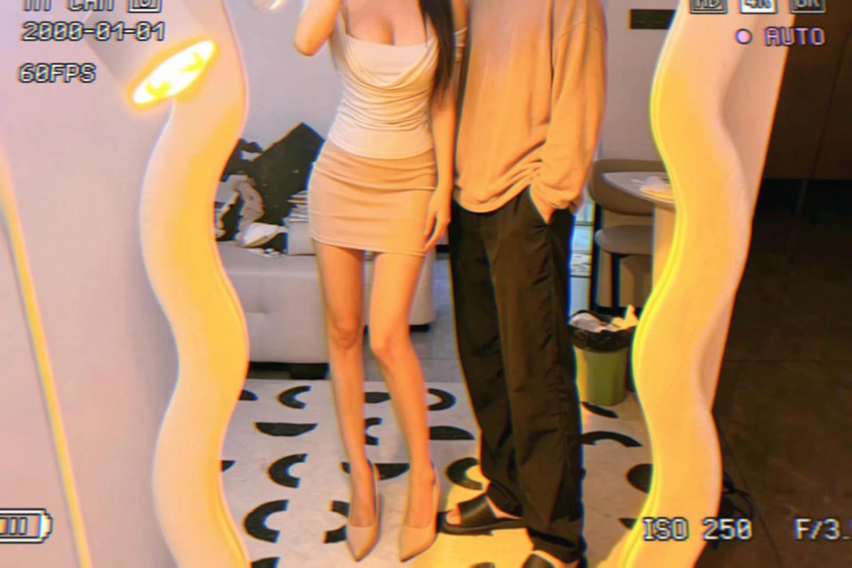 KMpaofu's tweet photo. 飞机那边的人略多，要来的话麻烦提前联系约时间，临时问一般没空😮‍💨😮‍💨😮‍💨然后约课只认定金哈💦💦💦#昆明 https://t.co/MPXQBr3LJG