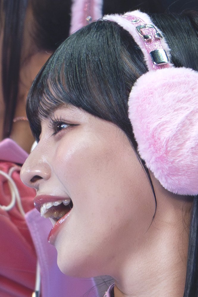 stringySpit's tweet photo. 唾液 糸引き 唾糸

#唾糸  #唾液 #糸引き #口内 https://t.co/y4pIGwpCdQ