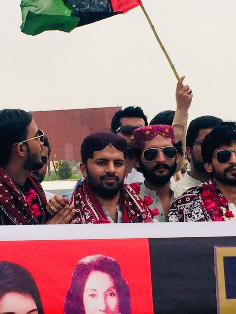 TariqDBaloch's tweet photo. پیارے بھائی منصور شاہانی کو پیپلز یوتھ سندھ کا صدر،  ہونے پر مبارکباد پیش کرتا ہوں۔
@psfmansoor https://t.co/UjFx8IictM