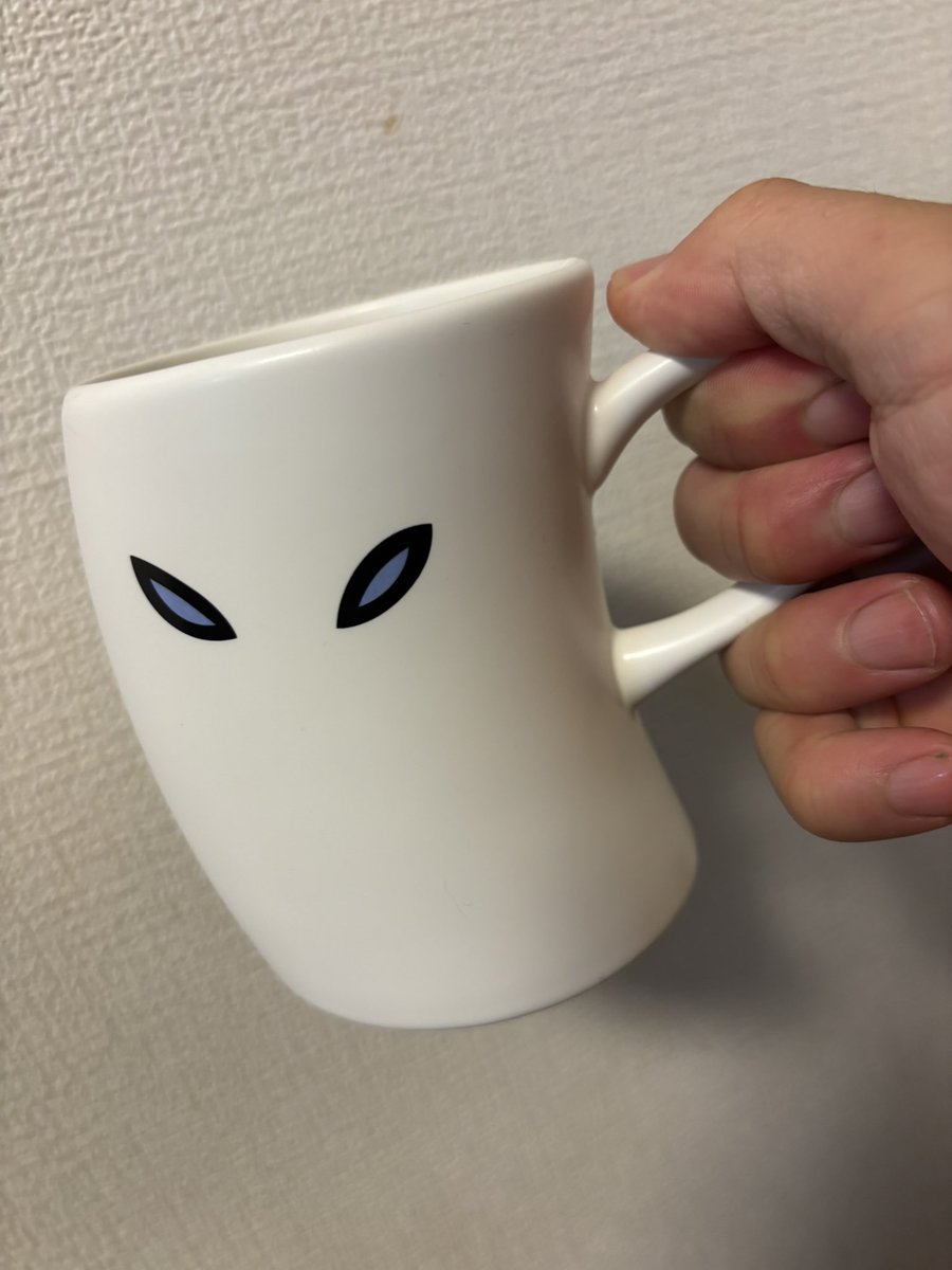 Titicaca1028's tweet photo. 見た目によらず重いのが難点 https://t.co/L6nPQFDsIf