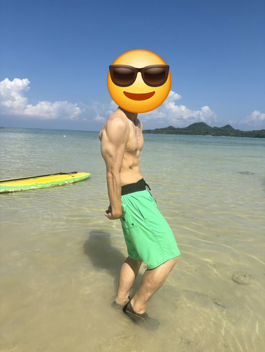 noueeskll1's tweet photo. 沖縄旅行決まってから好き勝手飲み食いして育てたワガママボディを絞りました。
3ヶ月家トレ、1ヶ月ジムへ行ったら筋トレにはまって4カ月で7kg減！筋トレ続けます！ https://t.co/Nkx5xwVGRs