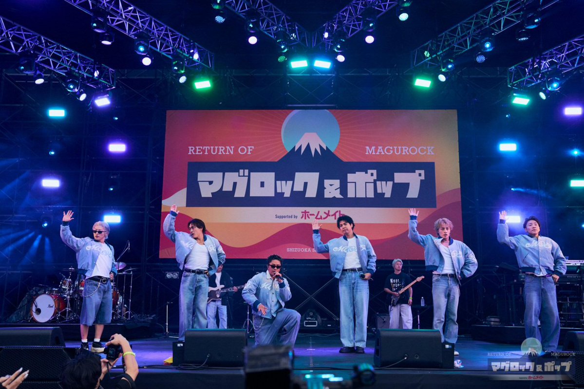 magurofujisonic's tweet photo. LIVE PHOTO - DAY2📸✨
Oct 4 Sun.🗻

GENERATIONS⚡

@generationsfext

その他の写真も公式サイトのPHOTO GALLERYで公開中！
https://t.co/sqPfFW4tlU

#magurockpop
#マグロックポップ

📸 by Yusuke Kitamura https://t.co/D6EluSl5rC