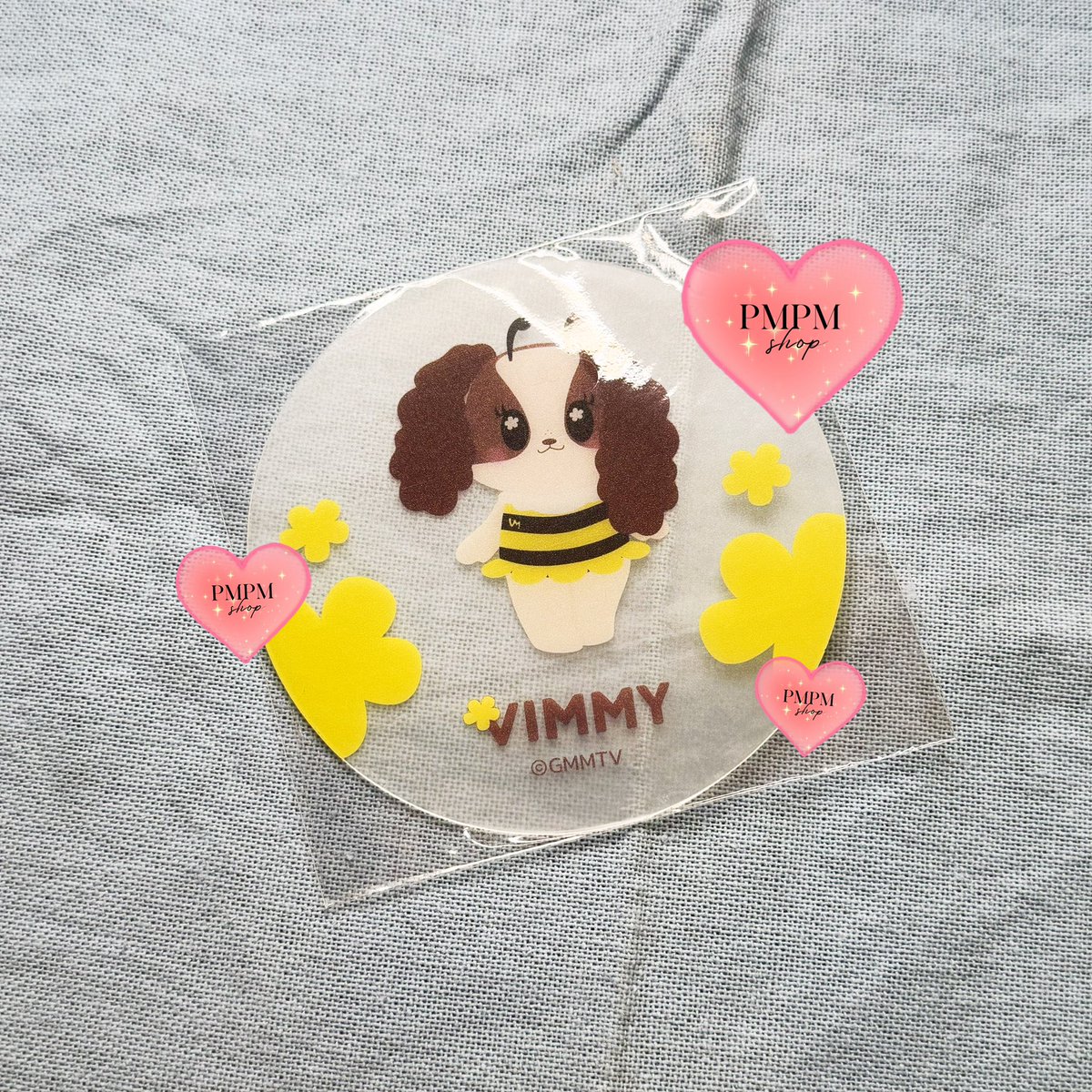 PmPmtingGmm's tweet photo. GMMTV  Fanival 2026 ที่รองแก้วหลานๆ
1 ใบ ราคา 35 บาท ( ค่าส่งเหมา 50 บาท )
คละลายได้ 4 ใบ (ส่งฟรีไปรษณีย์ไทย) 

สนใจ DM 

#GMMTVFANIVAL2026HappyFamily 
#ตลาดนัดgmmtv https://t.co/936n79oYZQ