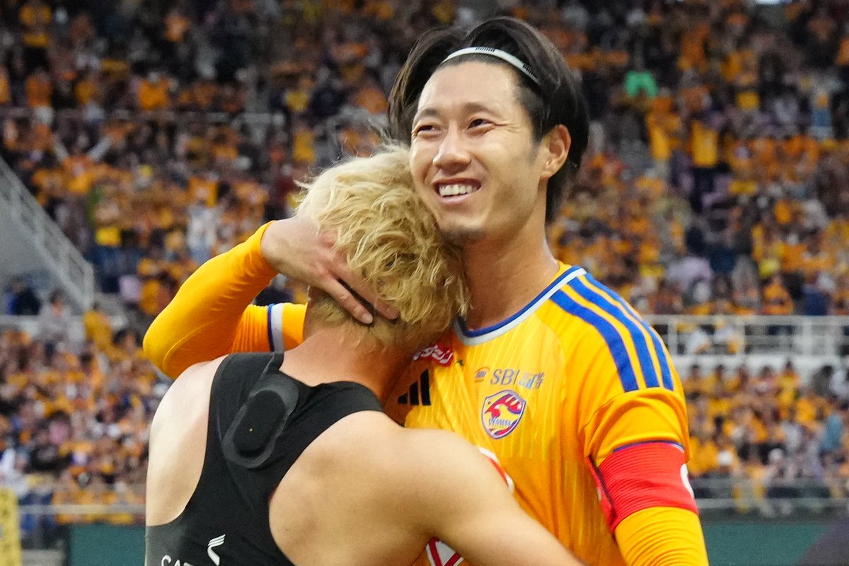 vega_official_'s tweet photo. Today's match photos📷
🙌Thank you for your support🙌
⚔️明治安田J2リーグ 第9節
🆚ジュビロ磐田
⚪️2‐1
🗓10/4 SUN 15:00
🏟️ユアテックスタジアム仙台
⚽結果詳細⚽
🔗https://t.co/GngNKVptuc

#VEGALTA #BREAKTHROUGH_未来を切り開け #09磐田 https://t.co/DC191w7nIX
