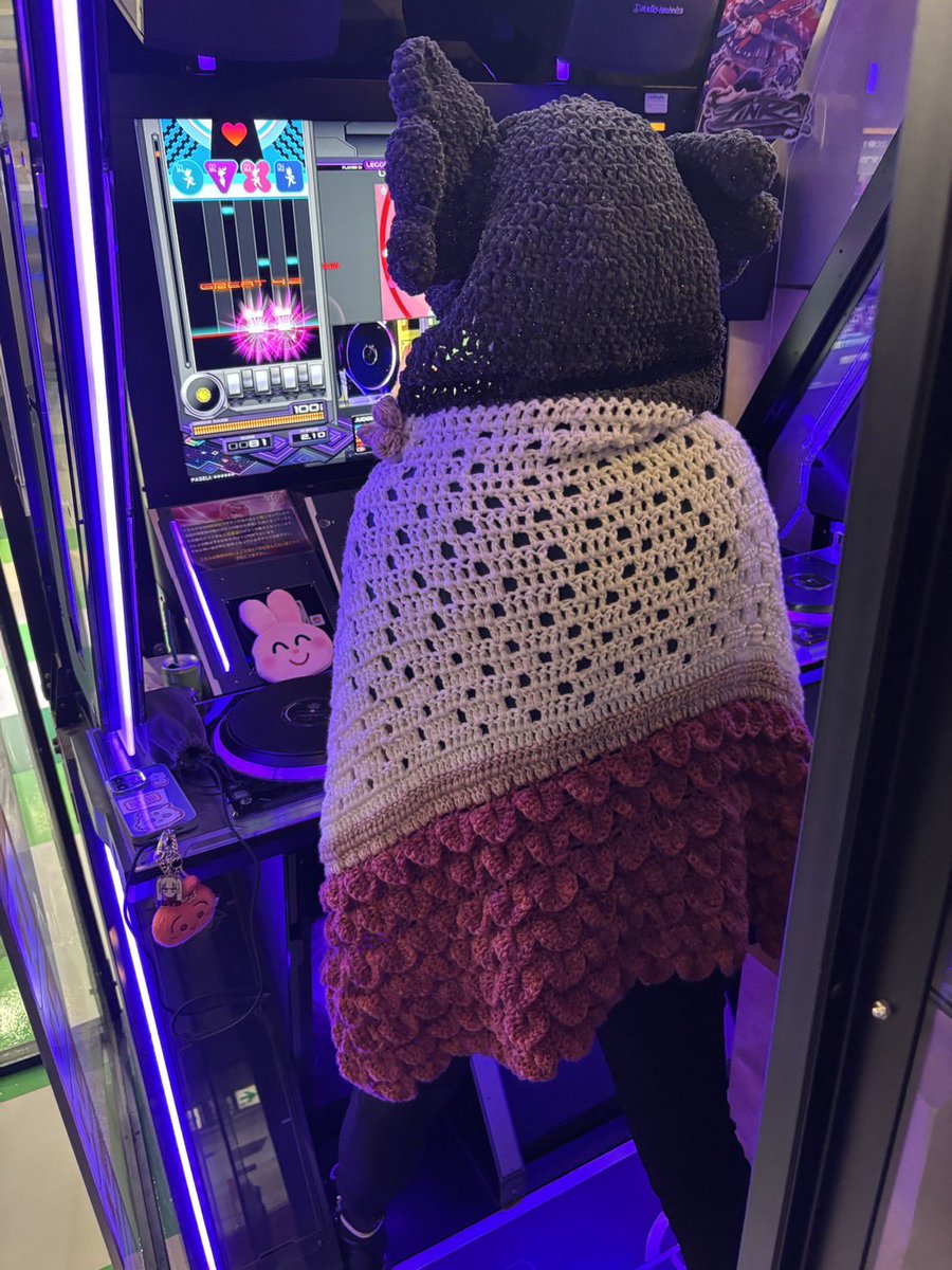 Mighty__Cutie's tweet photo. そういえば昨日つなさんからセイレーンちゃんのブランケットもらって発狂した
かわいすぎるし再現度やばすぎるしあったかい… https://t.co/0V3AuIAI92