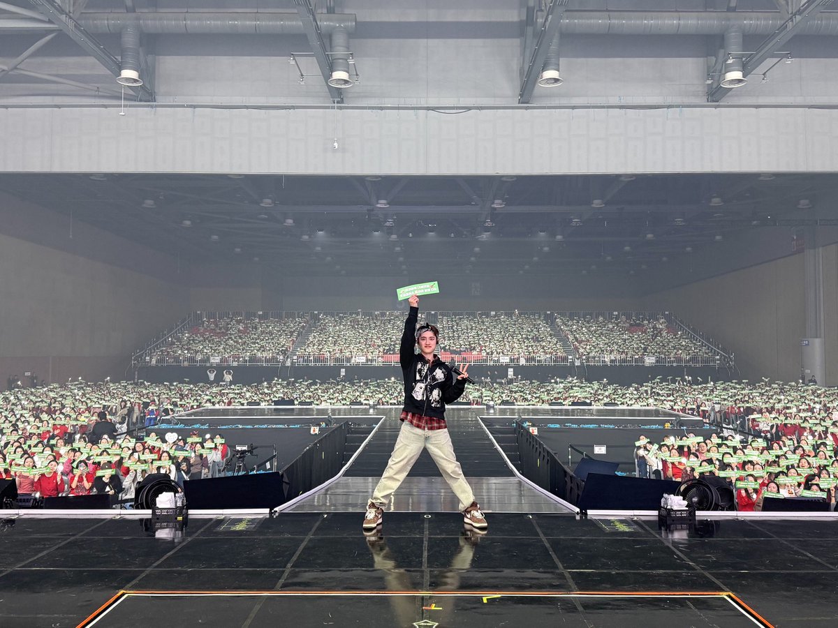 DOHKYUNGSOO_X's tweet photo. [📸]

<2026-2027 DOH KYUNG SOO
CONCERT TOUR [DAY OFF] IN SEOUL>

📝•*¨*•.¸¸♪

#도경수 #DOHKYUNGSOO
#DAY_OFF https://t.co/WbASxcsK5W