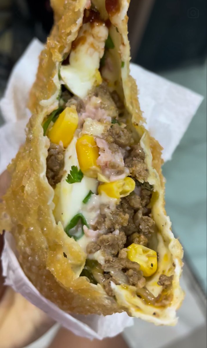memandafoods's tweet photo. Pastelão recheadíssimo. https://t.co/JkjCtlFZDH