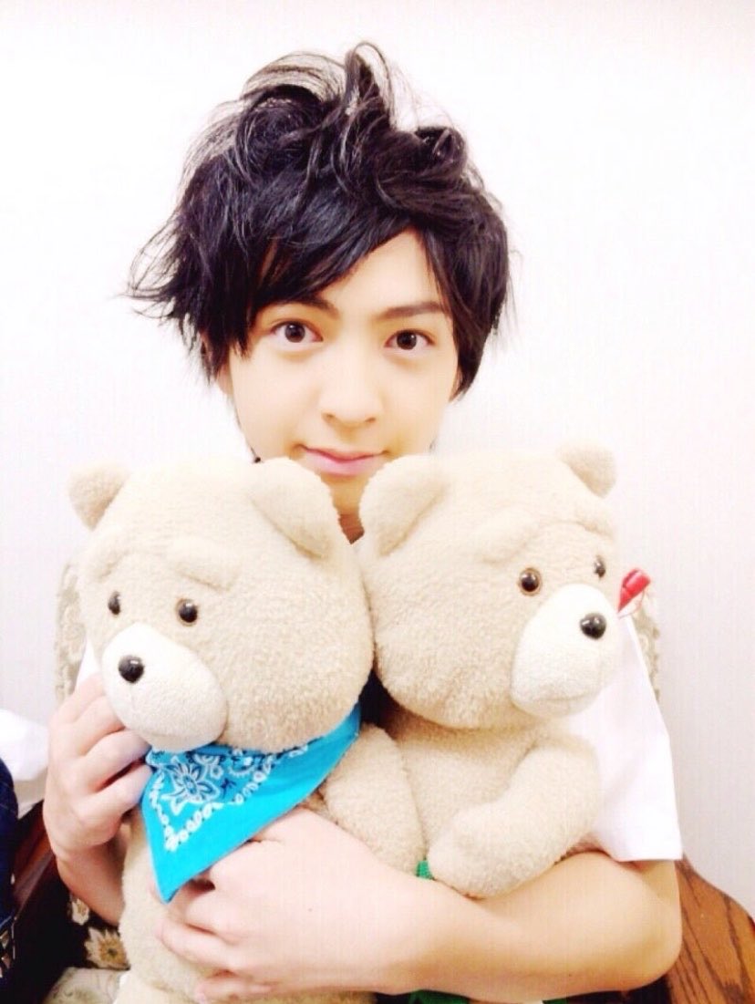 1124sysys's tweet photo. 一旦ぬいぐるみ持ってる吉田仁人でも見とくか https://t.co/ISTYHtsCfF