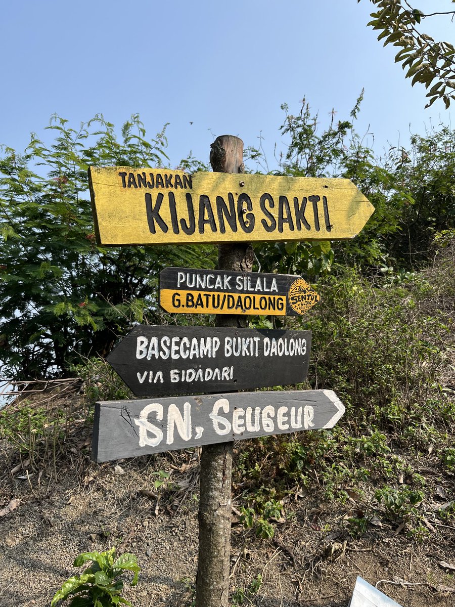 aboutnab_'s tweet photo. Bukit daolong 🫶🏻 https://t.co/bc0vQn6OFB