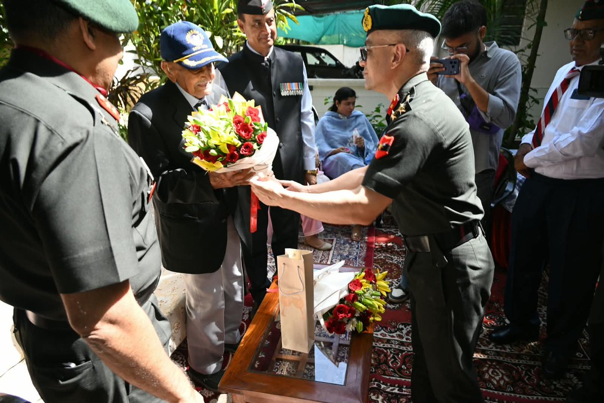 SWComd_IA's tweet photo. A Century of Service. A Legacy of Honour.

Sapta Shakti Command commemorates the 100th birthday of Lt Col Ramjilal Krishnia (Retd), born on 04 October 1926.

Commissioned into 1 BIHAR in 1948, Lt Col Krishnia served with distinction, including his role in raising 5 BIHAR and 8 BIHAR, and commanded 8 BIHAR from 1965 to 1969.

Post-retirement, he continued his service to society through philanthropy, supporting education and the welfare of underprivileged families.

A life dedicated to Service, Honour and Sacrifice, a century that stands as a testament to the enduring spirit of the Indian Army and the values of camaraderie, courage and selfless service.

#IndianArmy
#100thBirthday

@adgpi
@HQ_IDS_India
@SpokespersonMoD
@PRODefRjsthn