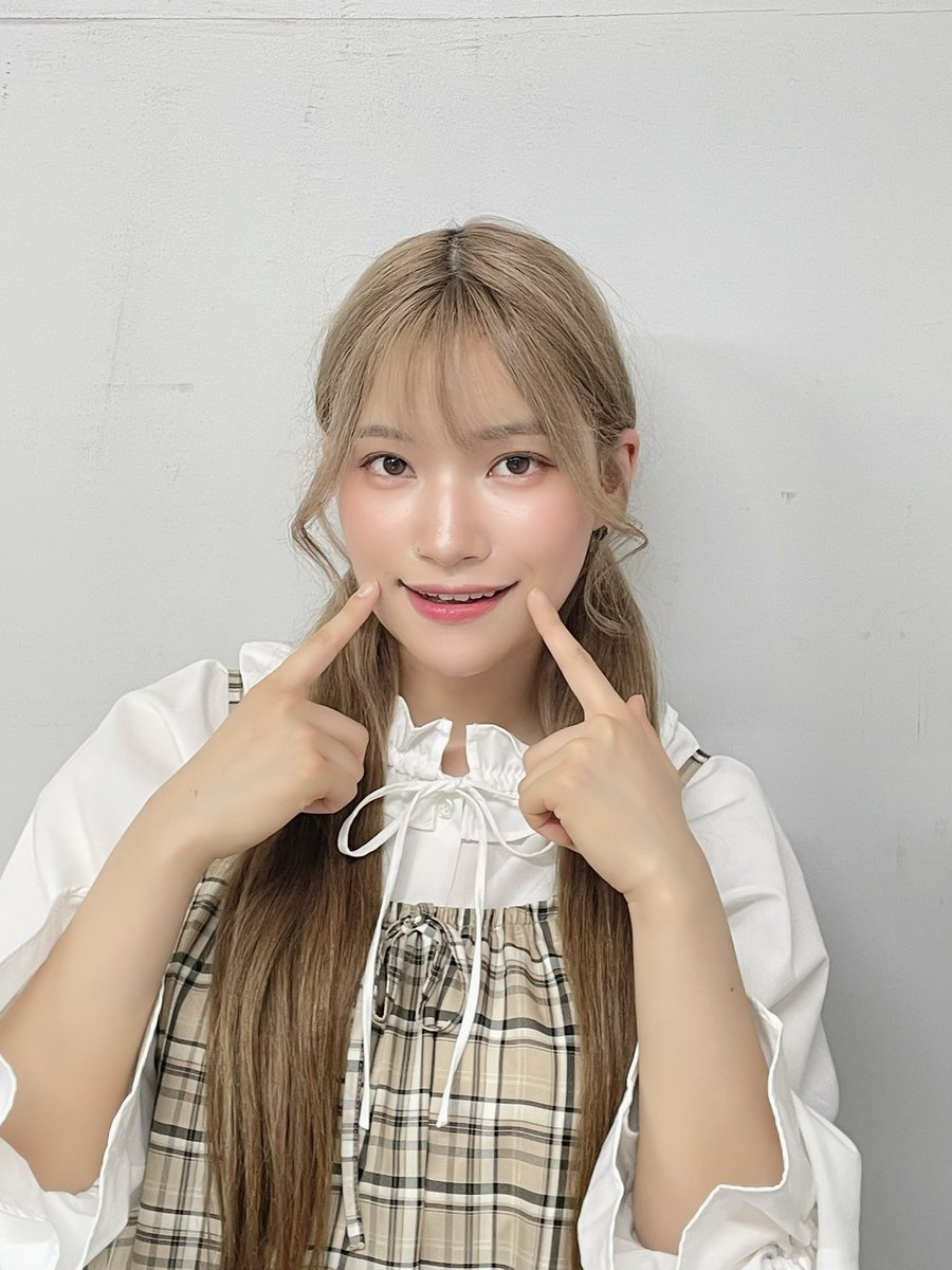 nonoka_yumemita's tweet photo. 5th Singleリリースイベント、ありがとうございました✨

トークショーではいろんなチャレンジを用意してくれて、とってもたのしかったです🎶
お渡し会で、ひとりひとりとおはなしできてエネルギーチャージされましたな‼️‼️‼️😍
今週末のバンドリ！13thライブに向けて一週間、がんばります！🔥

みんなありがとう‼️😍
