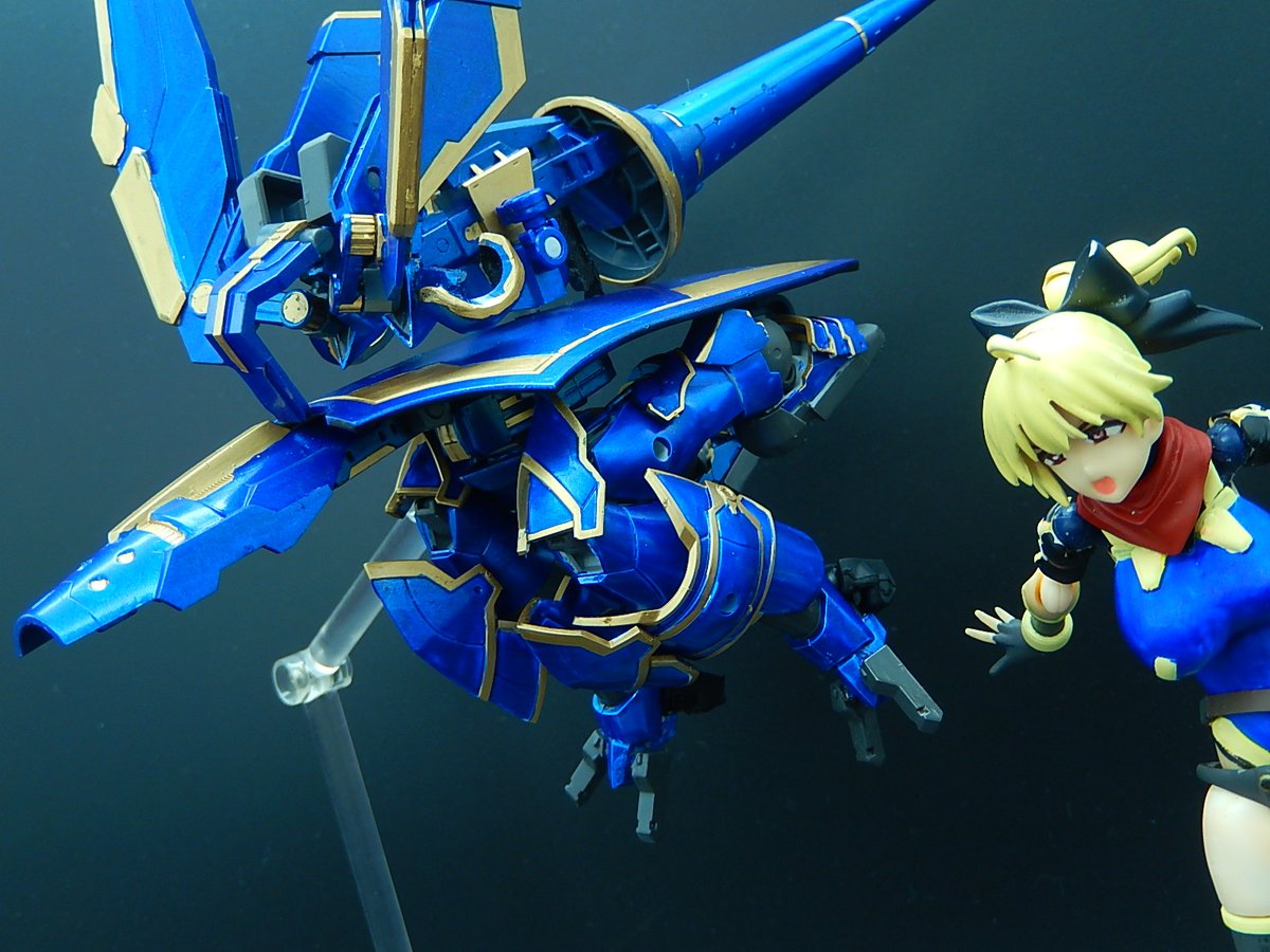 aoharu34's tweet photo. 「さあともに行きましょう。蒼天翔花。この力で、皆を守ります」

フリージアの武装。鳥型の外装を身にまとうことで、短時間の飛行と推進剤によるランスでの突撃を得意とする。身の丈ほどもある盾で仲間を守る

#起き転
 #OC https://t.co/HQaA2df6xb