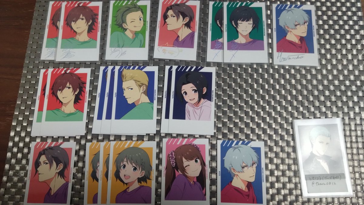 tharu0812's tweet photo. 【交換】SideM　FiFS展　フォト風カード　フォトカ　表情　特典

【譲】
箔：冬馬2　翔太　幸広　荘一郎2 　道夫　
ノーマル：冬馬　北斗　直央　幸広　巻緒　咲　道夫
特典：北斗　みのり　翔真　九郎　アスラン　次郎

【求】
箔：雨彦
ノーマル：秀＞志狼　涼
特典：朱雀　直央　かのん　クリス https://t.co/y76wl3pQns