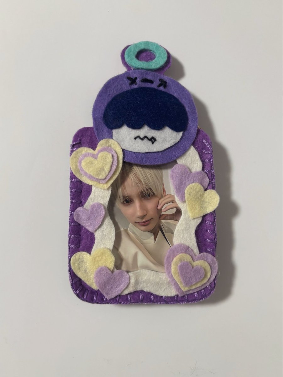 txt_214's tweet photo. 試作品、完成〜✨️ 

大雑把で適当人間なのでフリーハンドすぎて雑……
次からは型紙作っ手綺麗に作ります💪 https://t.co/dWxCKDQWI3